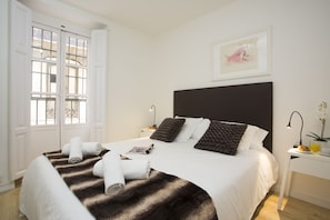 1 bedroom, iron/ironing board, travel cot, WiFi