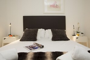 1 bedroom, iron/ironing board, travel crib, WiFi