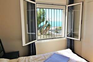 4 soverom, strykejern/-brett og internettilgang