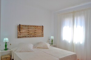 2 dormitorios, tabla de planchar con plancha, wifi gratis y ropa de cama