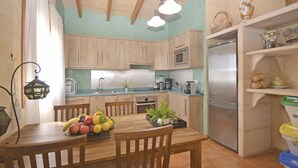 茶具/咖啡用具、冰箱、微波炉、烤箱