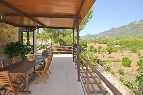 LA CABAÑA DE PEPE - Maalaistalo uima-altaalla ja näkymät Moscarissa