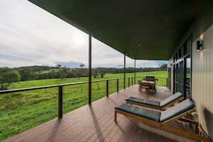 Eco Deluxe Cabin # 4 | Terrace/patio