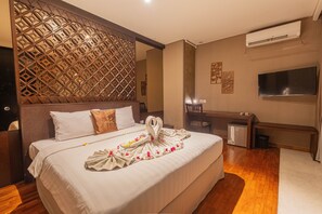 3 soverom, minibar, safe på rommet og skrivebord