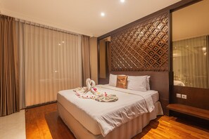 3 bedrooms, minibar, in-room safe, desk