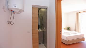 1 quarto, ferros/tábuas de passar roupa, Wi-Fi de cortesia