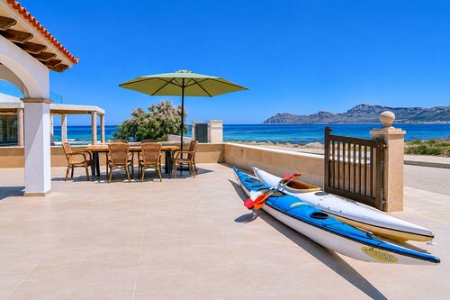 Casa Embat 045 maison fantastique avec vue sur la mer, terrasse, barbecue et kayaks