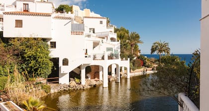 Capistrano Playa 803 by Casasol