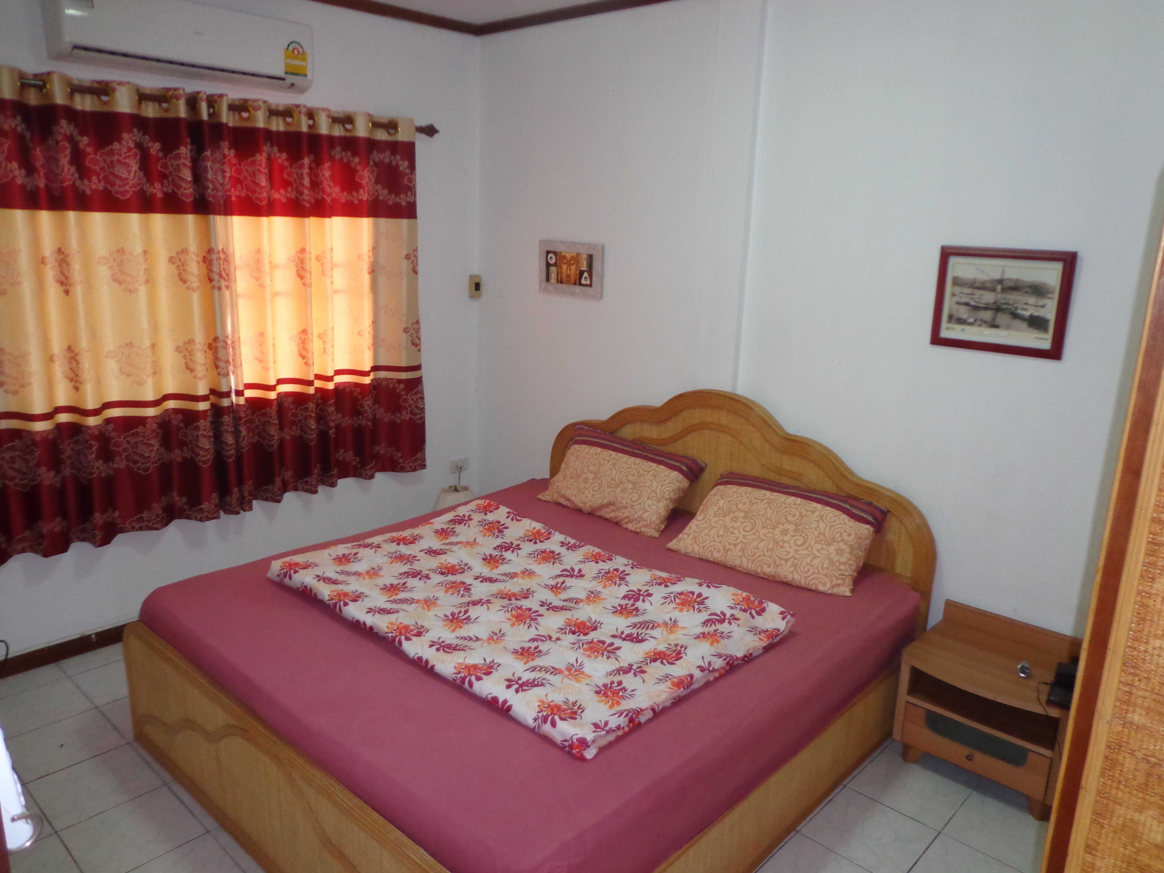 5 makuuhuonetta, silitysrauta/-lauta, Wi-Fi, vuodevaatteet