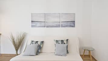 1 bedroom, iron/ironing board, rollaway beds, free WiFi