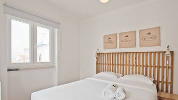 1 bedroom, iron/ironing board, rollaway beds, free WiFi