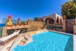 Outdoor pool - Pool, overlooking the sea    (Agnone)