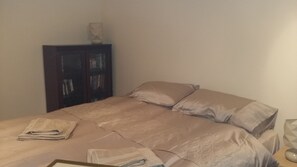 1 Schlafzimmer, Bügeleisen/Bügelbrett, Internetzugang, Bettwäsche