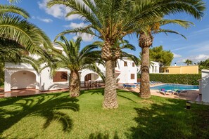 Alberca al aire libre 