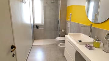 Haartrockner, HandtĂŒcher