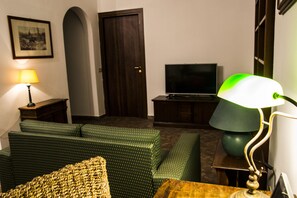 Fernseher, Videospiele, DVD-Player, Videothek