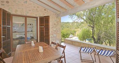 Font - Country house with pool in Artá