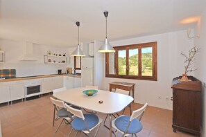 Dining - Font - Country house with pool in Artá (Arta)
