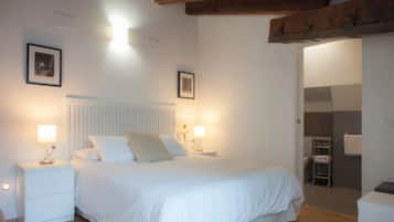 1 bedroom, internet, bed sheets