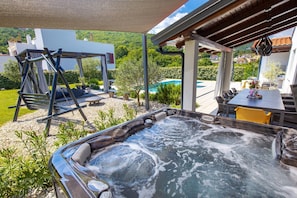 Outdoor dining - Modern Villa Sušanj***** with a heated outdoor pool near Opatija (Pobri)