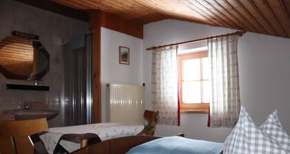 Habitación doble Donnerkogel - Payrhof - Vacaciones familiares en el Bio-Bergbauernhof