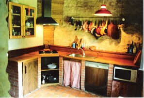 Kühlschrank, Ofen, Herdplatte, Geschirrspüler