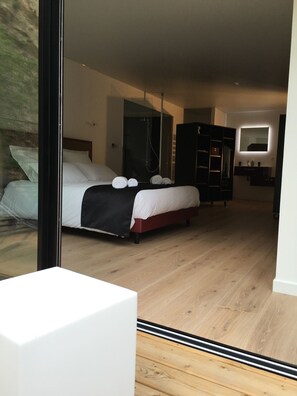 3 Schlafzimmer, Zimmersafe, Bügeleisen/Bügelbrett, Reisekinderbett