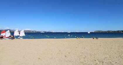 MARINES DE GASSIN: DUPLEX APARTMENT FOR 7 PEOPLE