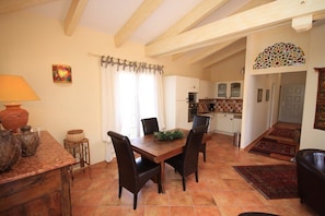 Dining - SANA - CASA SULTANA (PROPRIANO)