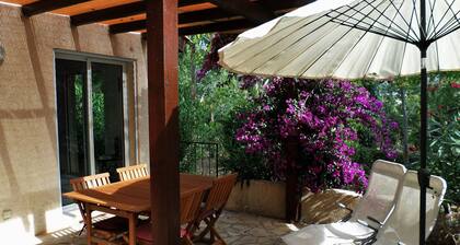 Haus T2 Wildnis, Ruhe und ruhige Lage, nur 5 Minuten zu Fuß vom Strand entfernt