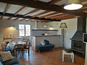 Interior - At the farm, at Marguerite's (Caussade)