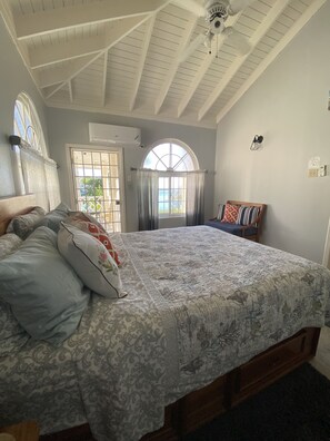 2 多间卧室、熨斗/熨衣板、免费 WiFi、床单