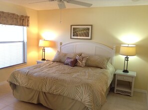 2 slaapkamers, een strijkplank/strijkijzer, gratis wifi, beddengoed