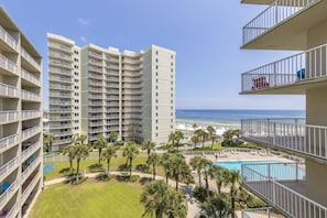 Exterior - Seaside Beach & Racquet 5614 ALL NEW PATIO FURNITURE (Orange Beach)
