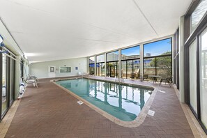 Indoor pool - Seaside Beach & Racquet 5614 ALL NEW PATIO FURNITURE (Orange Beach)