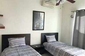 Apartment, Private Bathroom (O Sole Mio) | 3 bedrooms, iron/ironing board, free WiFi, bed sheets