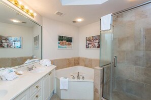 Douche, serviettes fournies