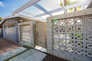 Privately fence courtyard - Furnished Bravo TV Home · Pool, Spa & City Views (Glendale)