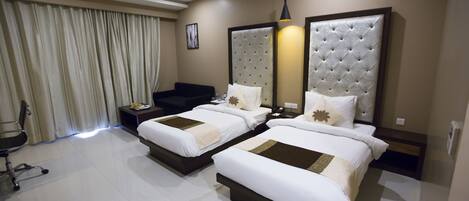 Minibar, in-room safe, desk, soundproofing