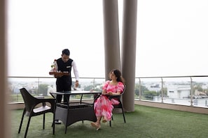 Presidential Suite | Terrace/patio - Anjushree - Ujjain (Ujjain)