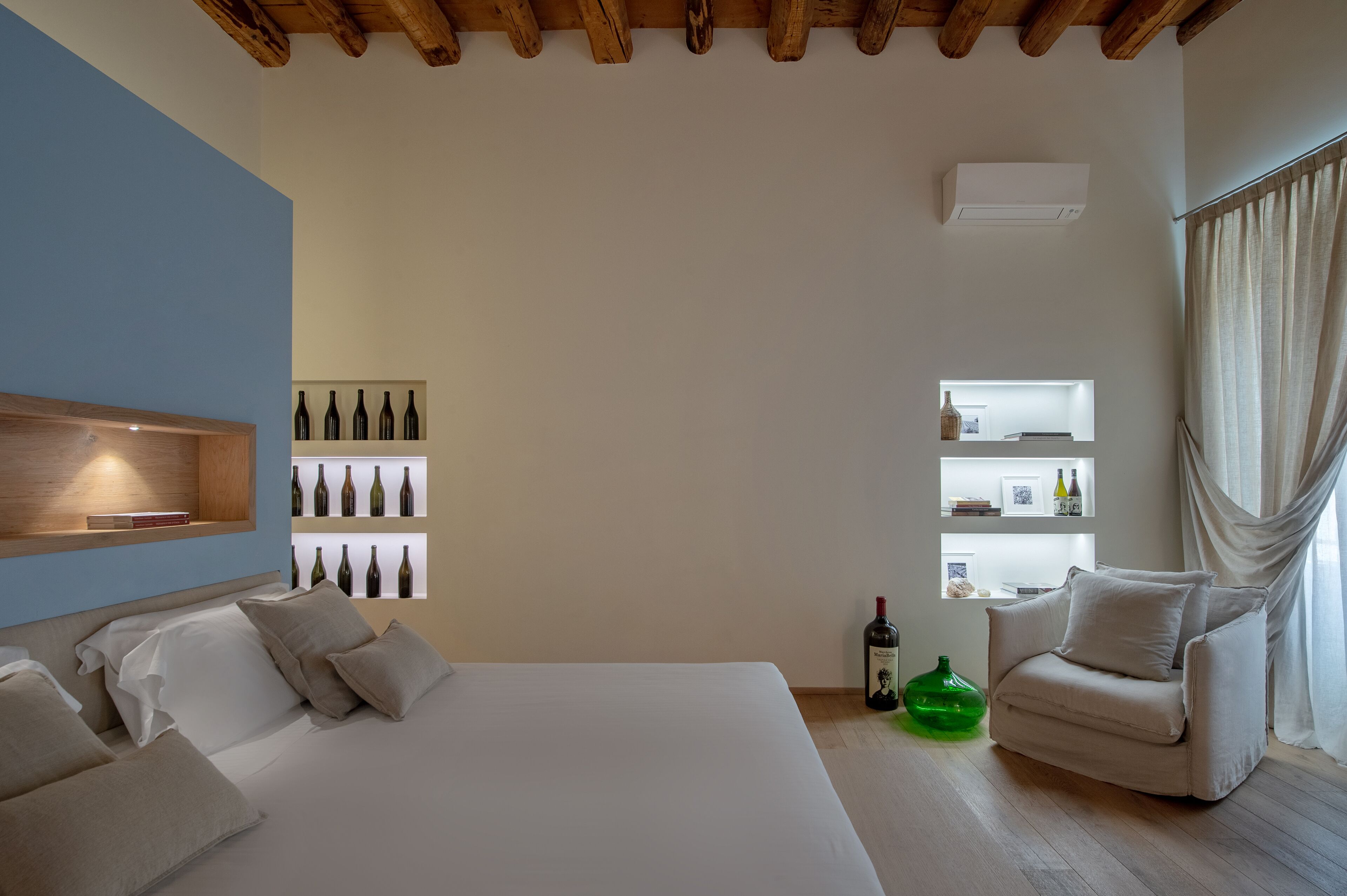Photo - Massimago Wine Suites