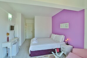 Double or Twin Room | Minibar, free WiFi, bed sheets - Kiraz Otel (Cesme)