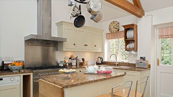 村舍 | 客房内用餐