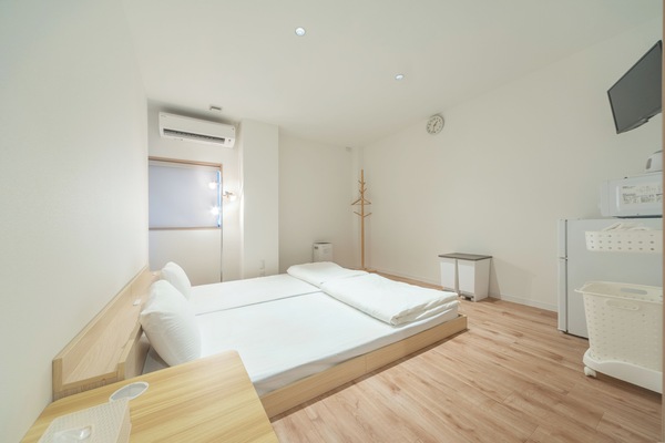 Twin Room, Non Smoking (Room 3) | WiFi (free), bed sheets
