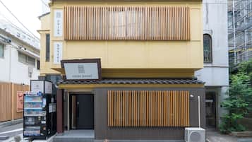 Wi-Fi gratuit, draps fournis