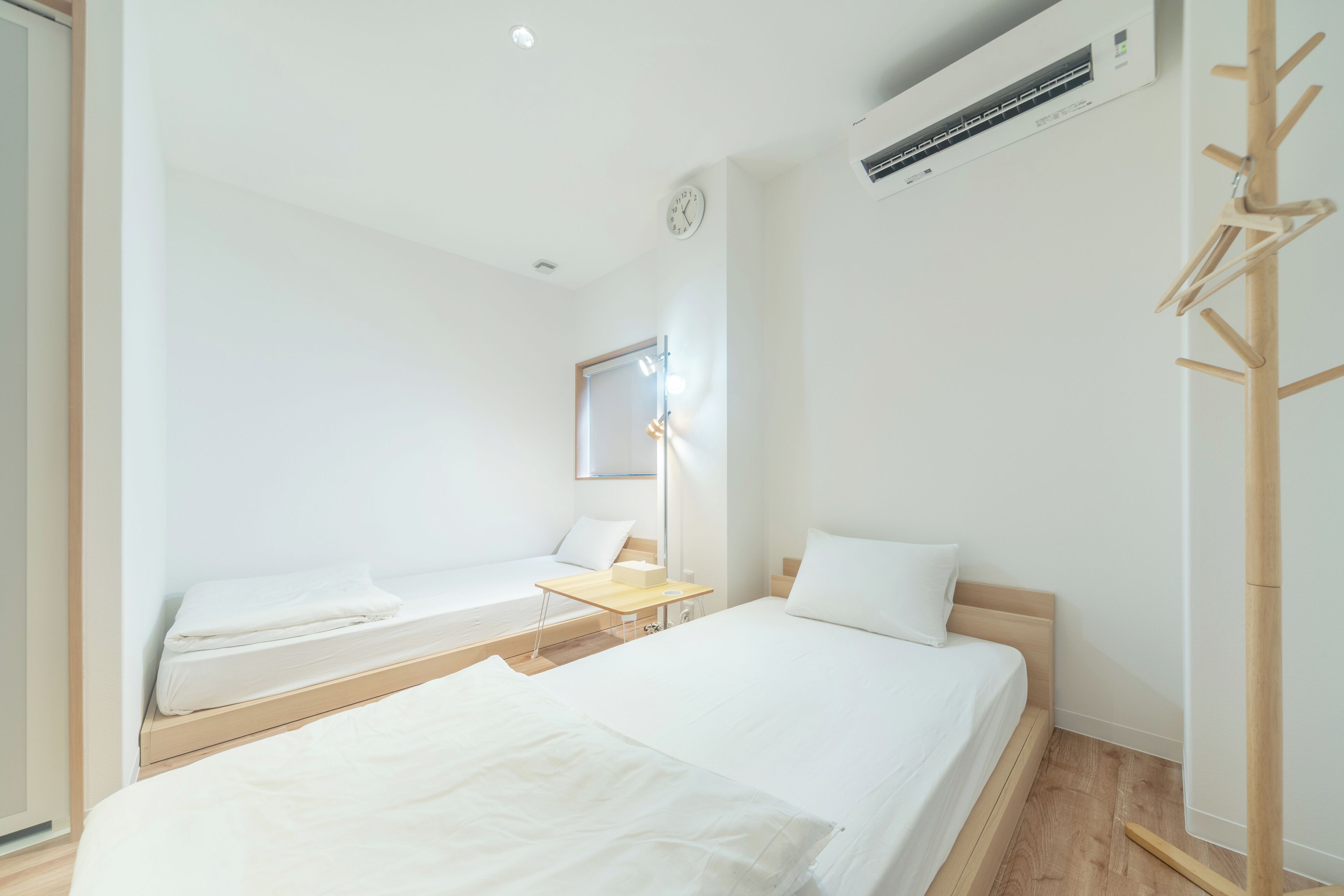 Economy Twin Room, 1 Bedroom, Non Smoking, Private Bathroom (Room 2)