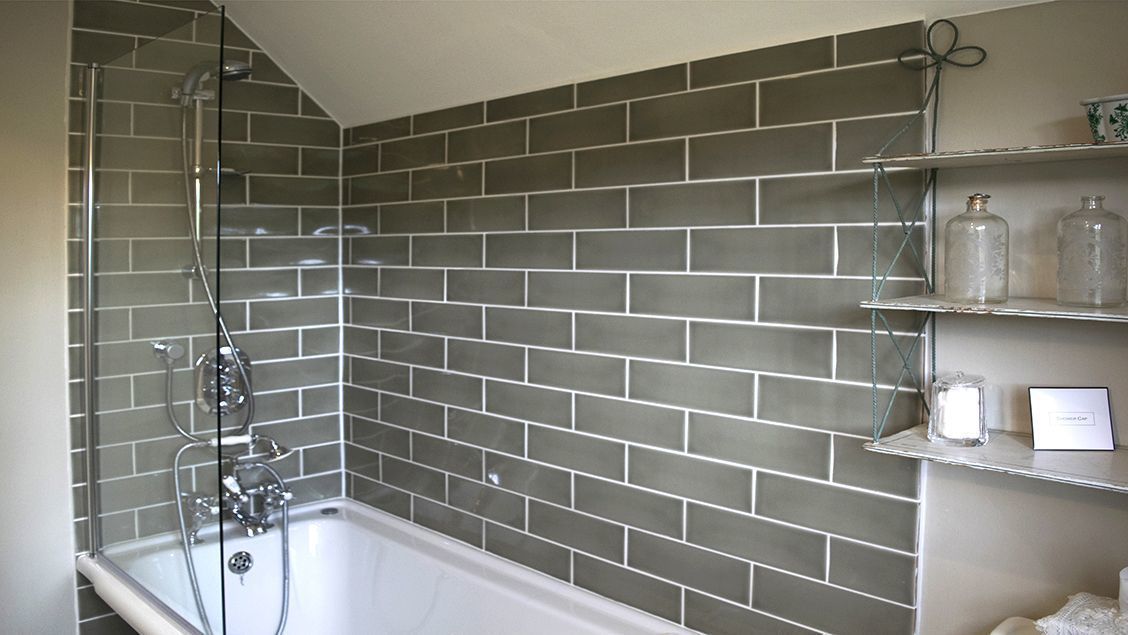 Cottage | Bathroom shower