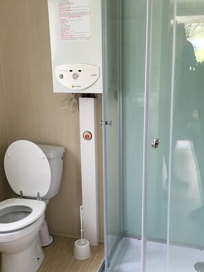 Mobile Home (Privilege) | Bathroom