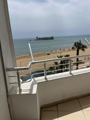Standard Twin Room, 1 Bedroom, Air conditioning, Sea View | Premium bedding, desk, blackout drapes, soundproofing - Peri Hotel (Erdemli)