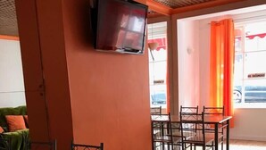 تناول الطعام